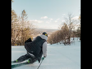 Camelback Resort – Camelback Skiing & Camelback Snowboard at the Top Poconos Ski Resort